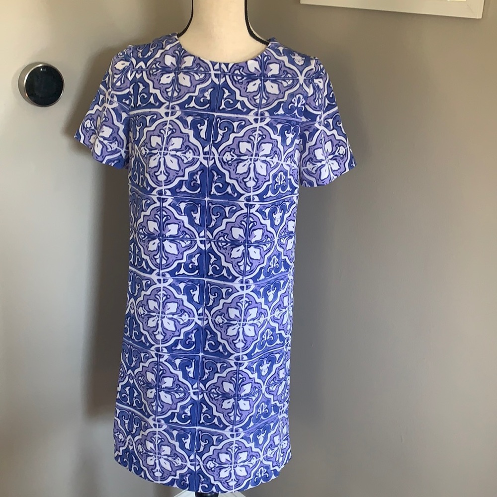 The Limited blue wnd white italian looking dress